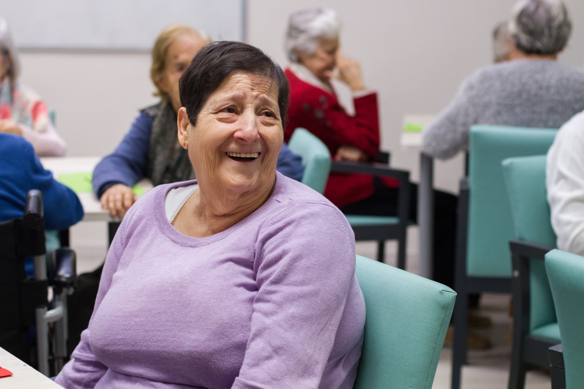 ayudas economicas mayores 70 años